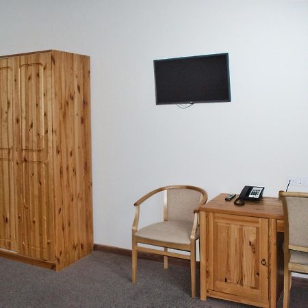 Green Park Hotel Airport Minsk Silichy Exterior foto